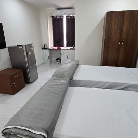 Single Suite Room Hyderabad Exterior foto